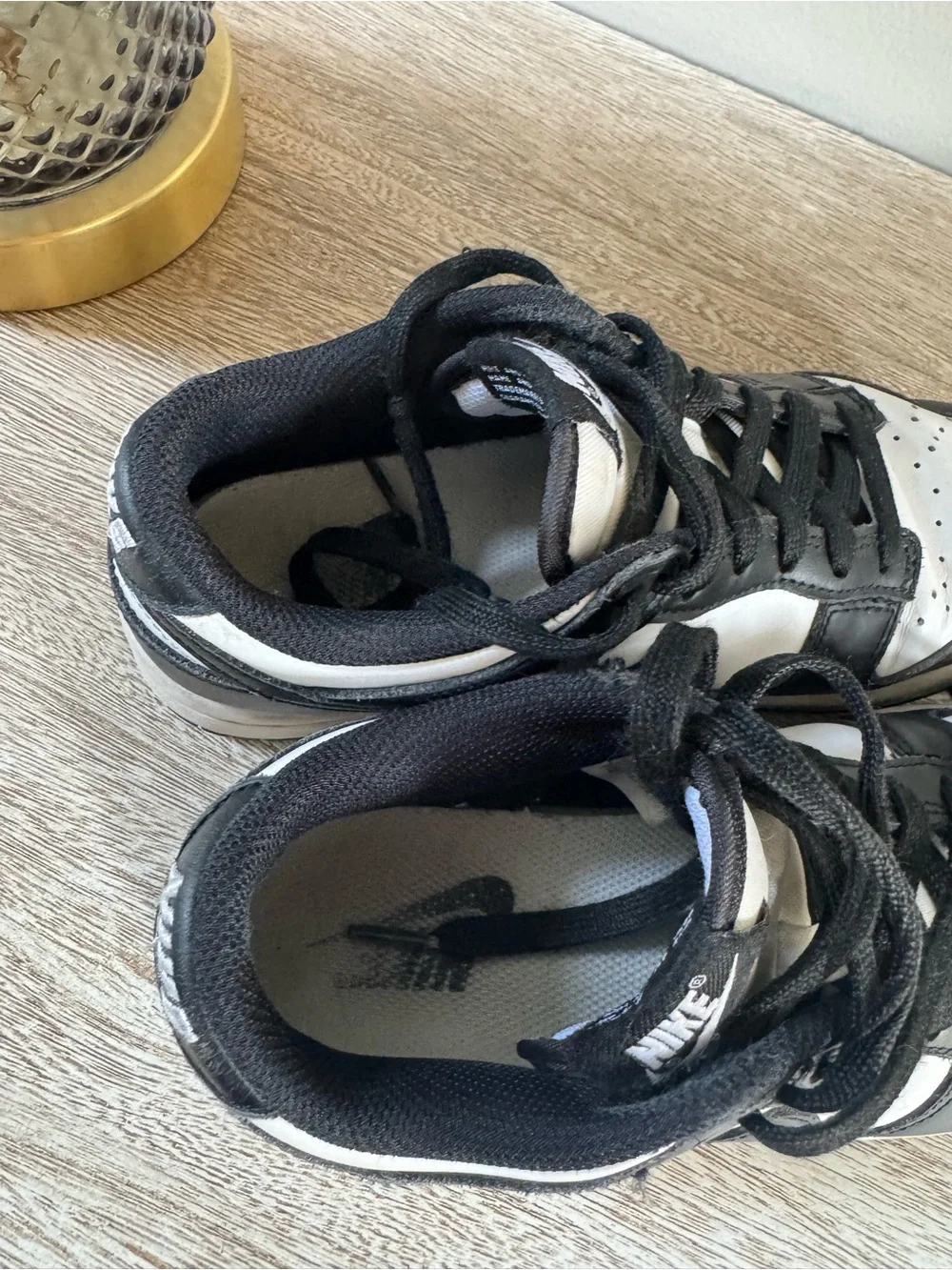 Nike kids Black and White Low-Top Sneakers